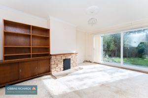 Sitting Room- click for photo gallery